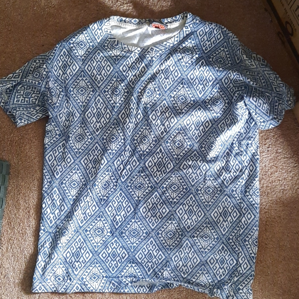 GAGA Men's Tee size L